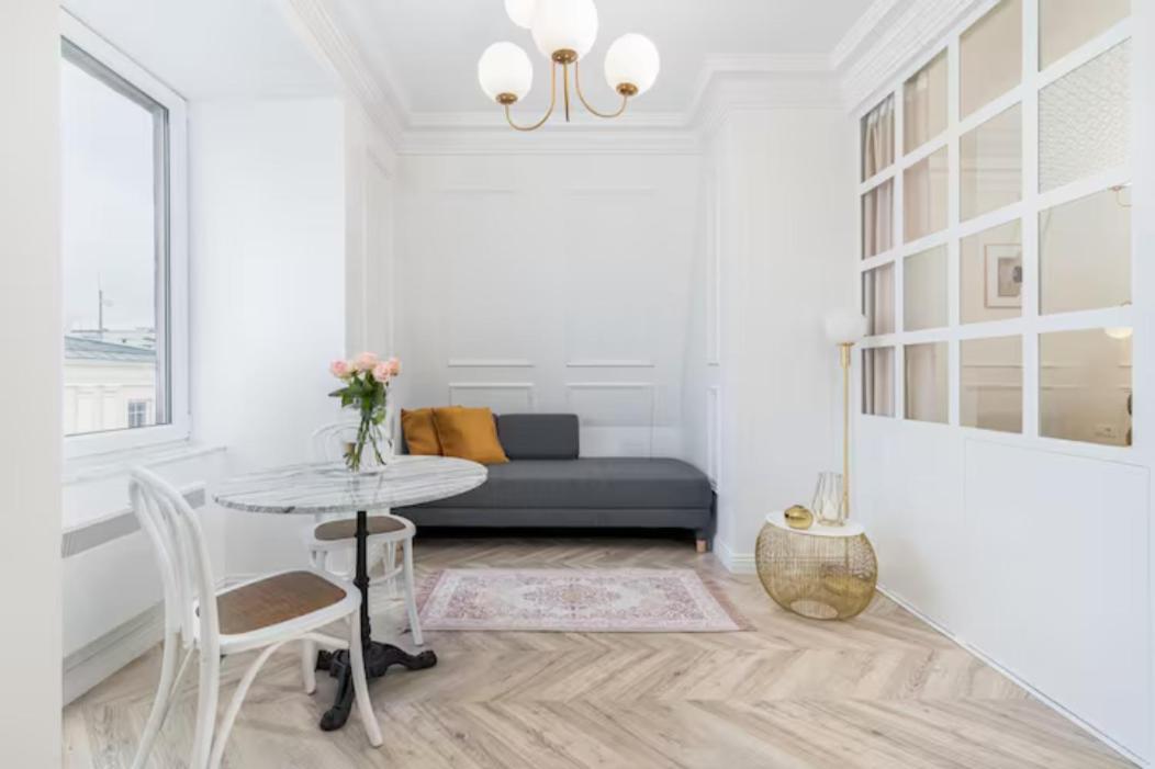 Florianska Old Town Apartments Krakow Bagian luar foto