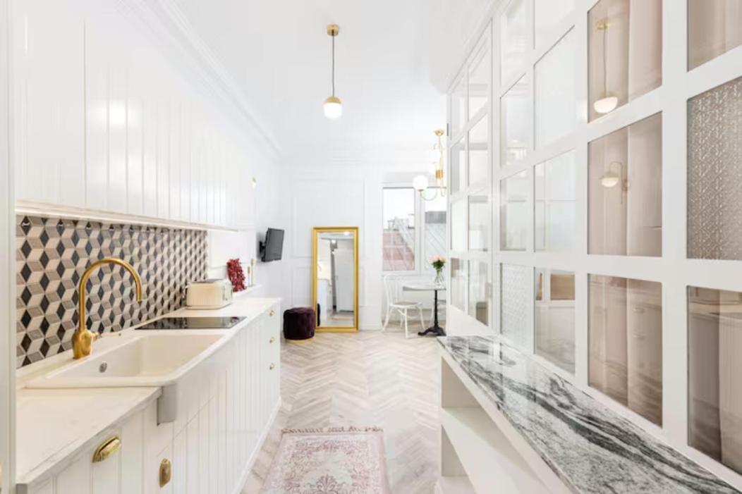 Florianska Old Town Apartments Krakow Bagian luar foto